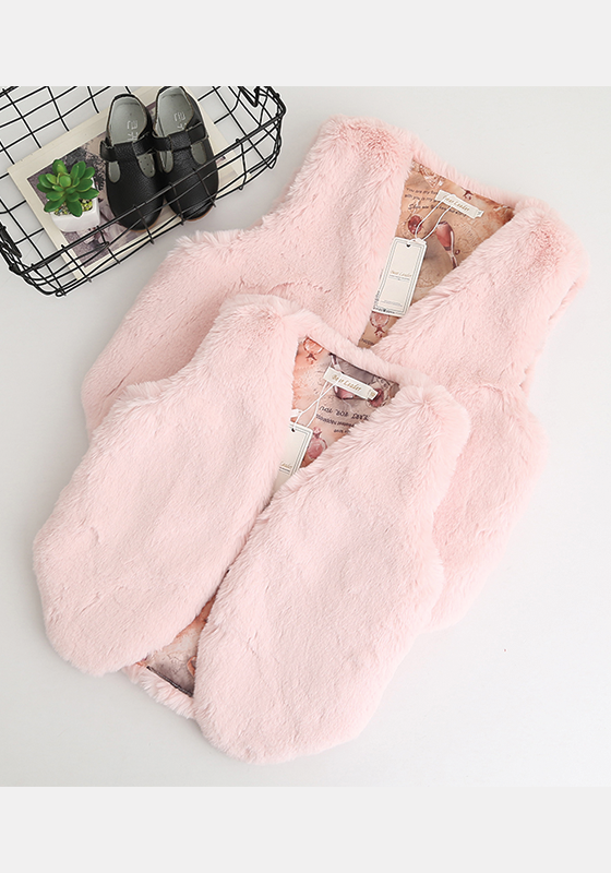 Matching Fur Vest Mother And Daughter Matching Fur Vest Mother And Daughter