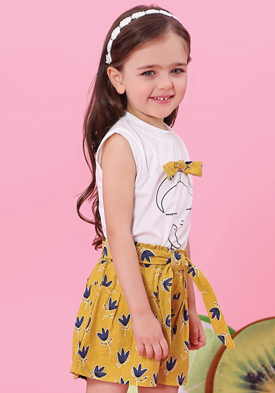 Tera T-shirt & Pink Pant Tera T-shirt & Pink Pant