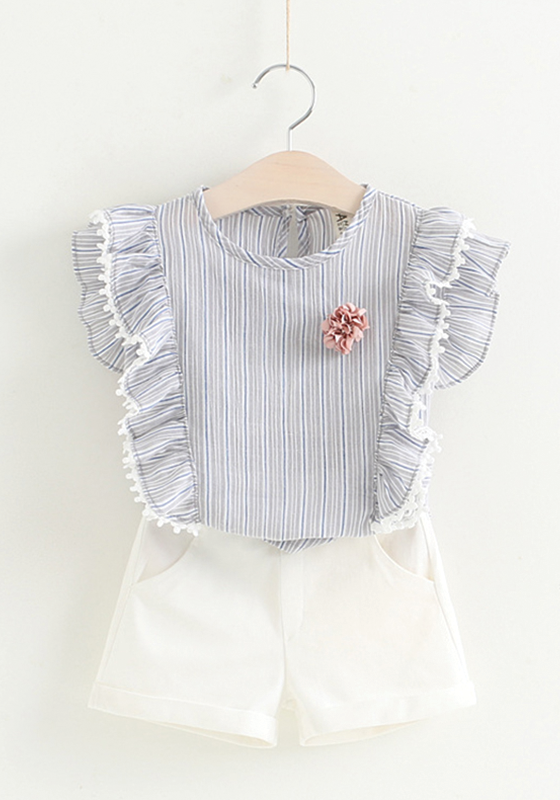 T-Shirt & Denim Pants T-Shirt & Denim Pants