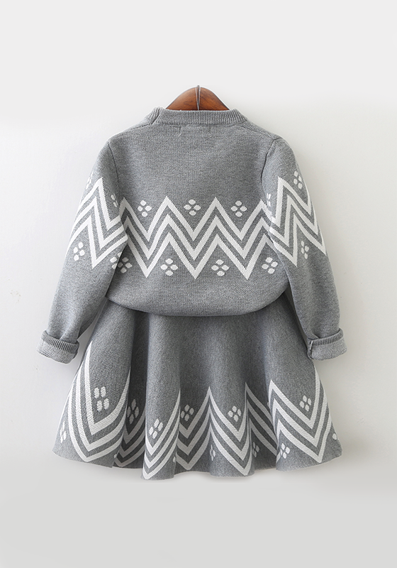 Coats & Rose Skirts Coats & Rose Skirts